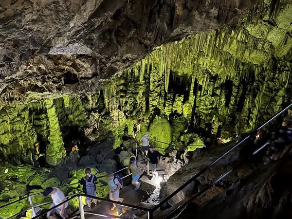 Grotte de Diktaion Andron, lieu de naissance de Zeus